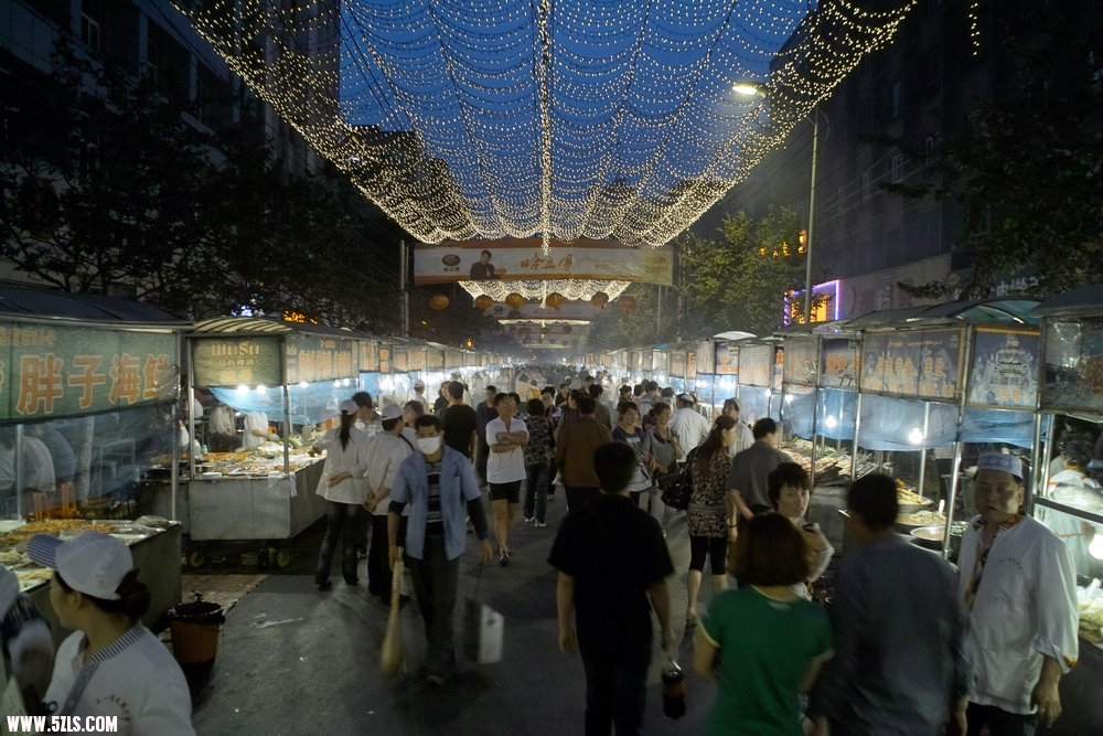 乌鲁木齐星光夜市