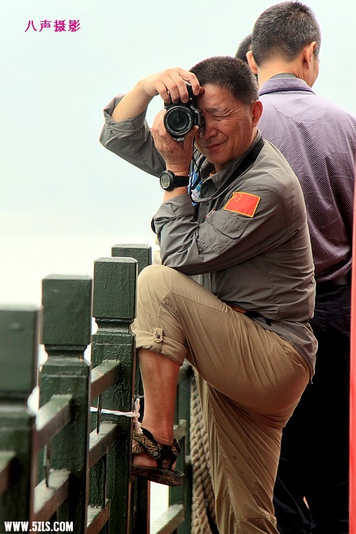 寰堜笓涓