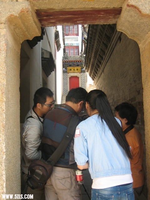 20011 072.jpg