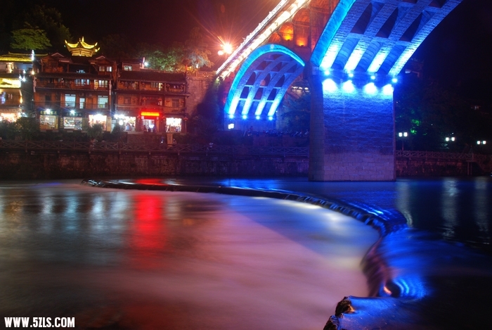 1106202245.jpg