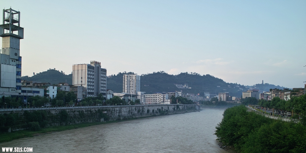 SDIM0526.jpg