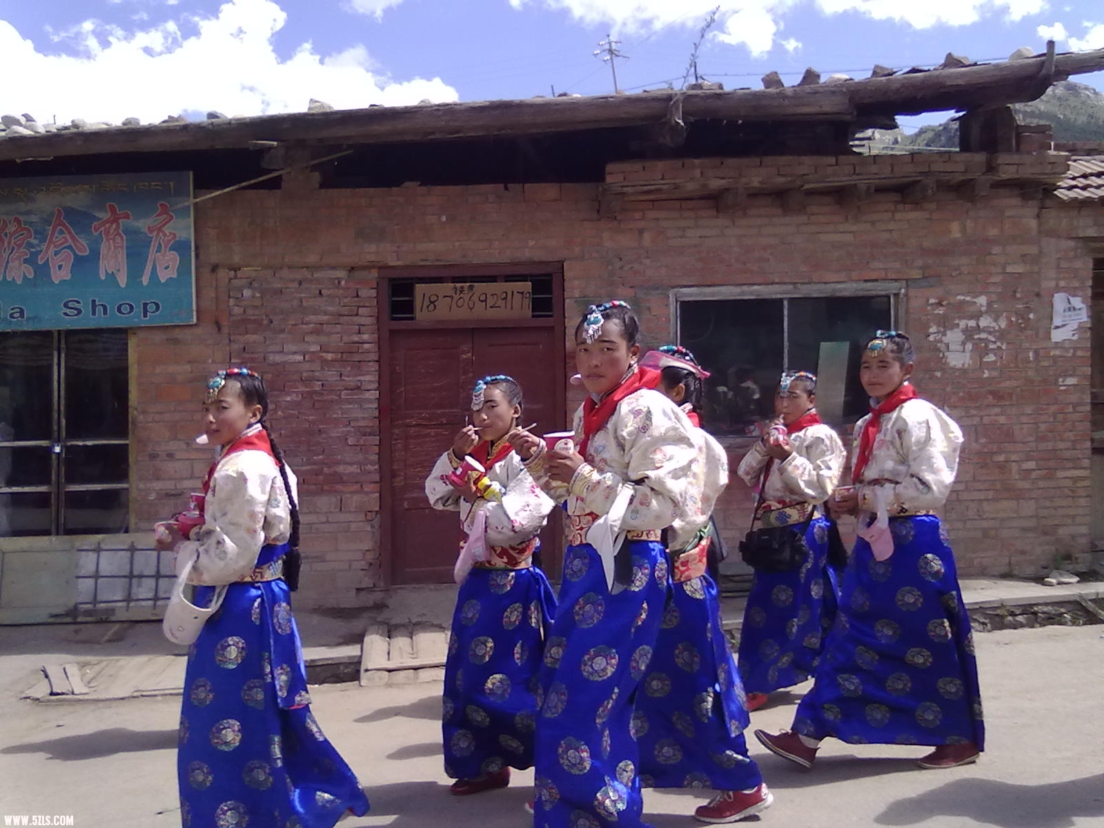 20110627442.jpg