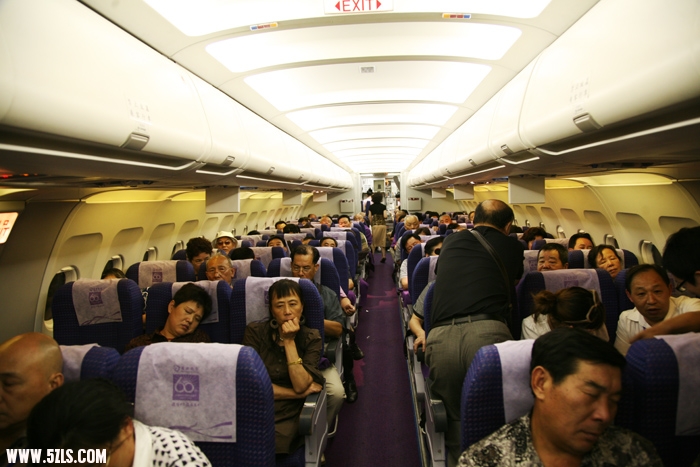 Ƭ 083.jpg