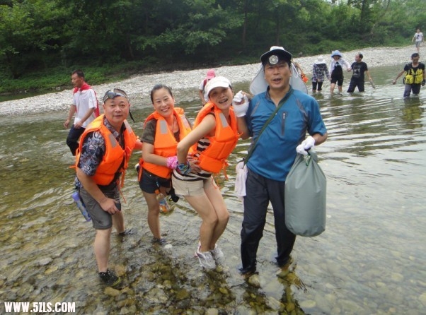 冷水