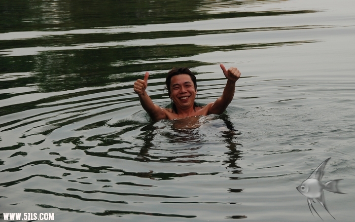 03121642.jpg