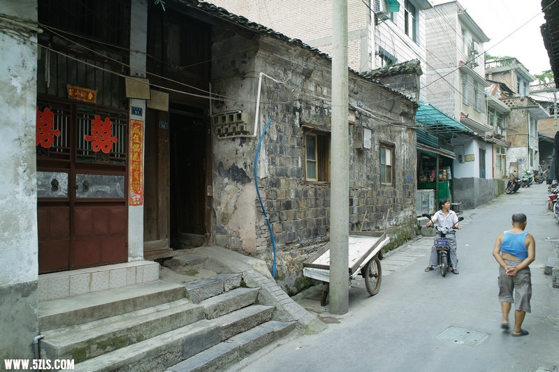 18SDIM0963.jpg