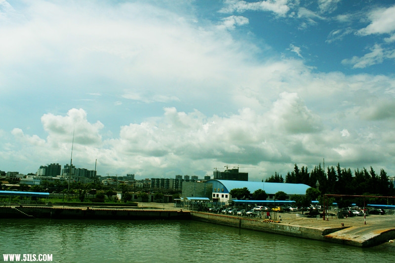 Ƭ 330_.jpg