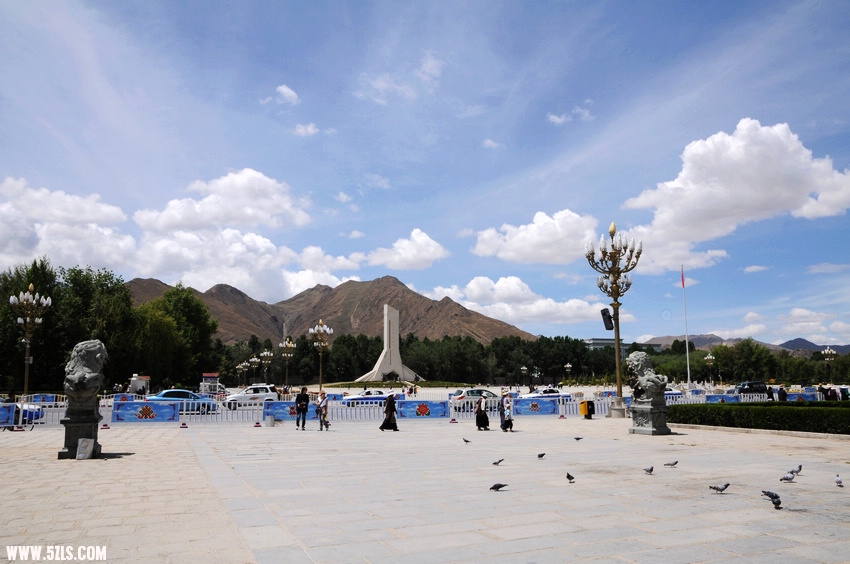 Ƭ 042.jpg