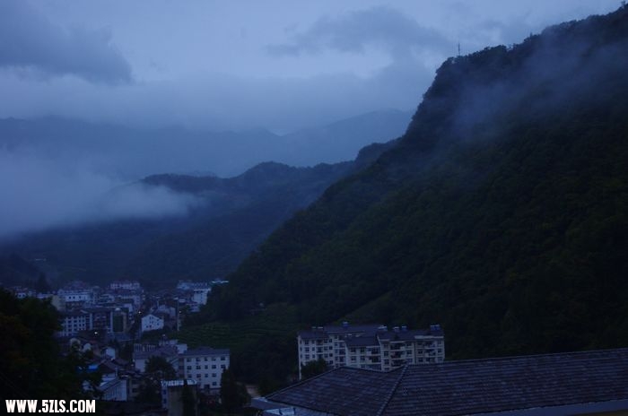亦是清晨