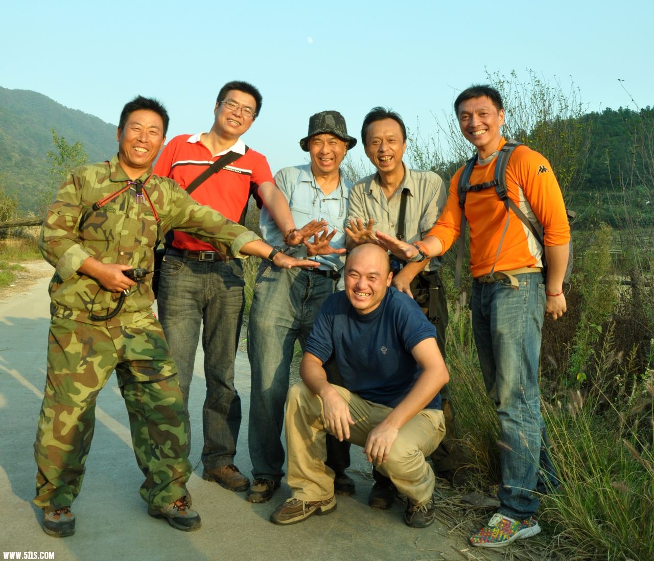 20111082258497851.jpg