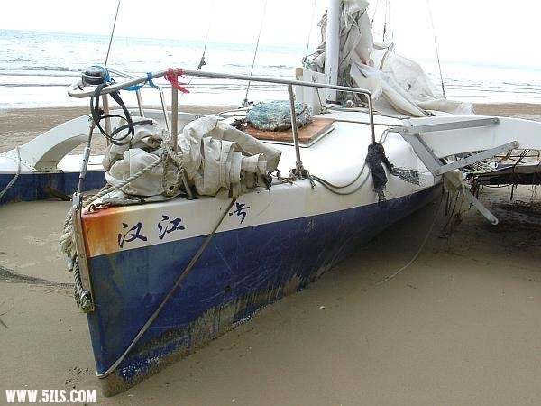 海边的老乡.JPG