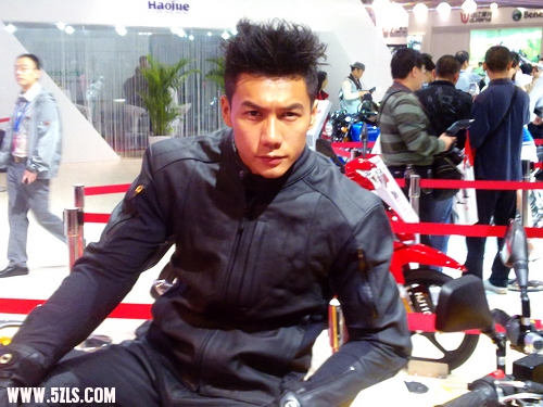 201110151248.jpg