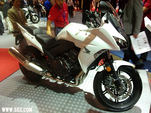 201110151293.jpg