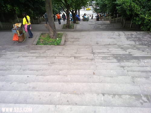 201110151354.jpg