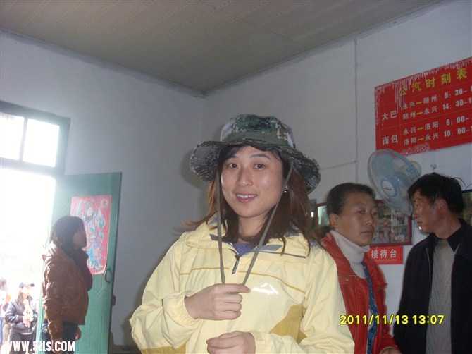 psbCAVI5B28.jpg