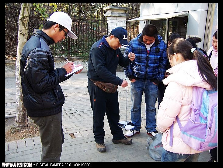 Ƭ 012.jpg