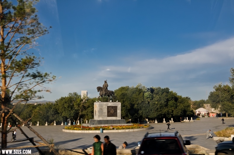 ɶ-250.jpg