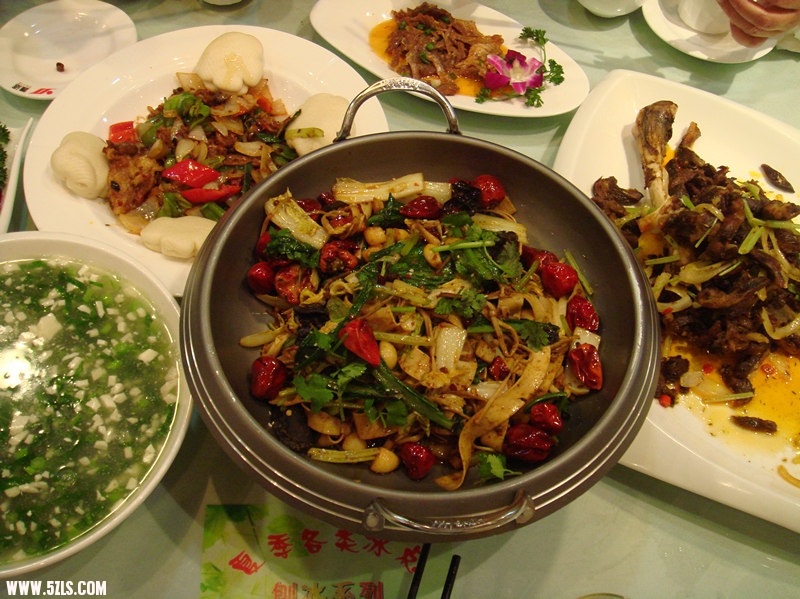 DSC09751_.jpg