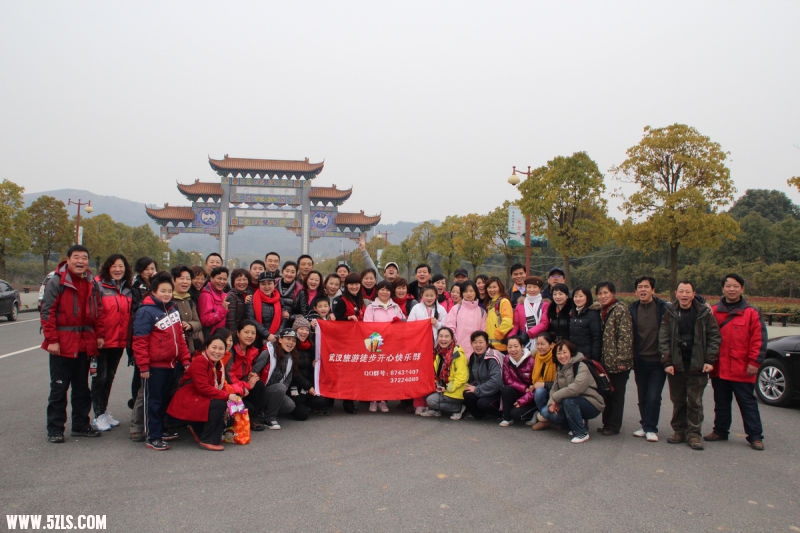 FNMON5F6@ZD)2P%`}]IP)]U.jpg