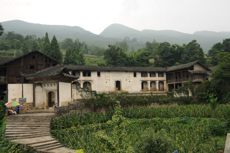 xin_08308052215528282495817.jpg