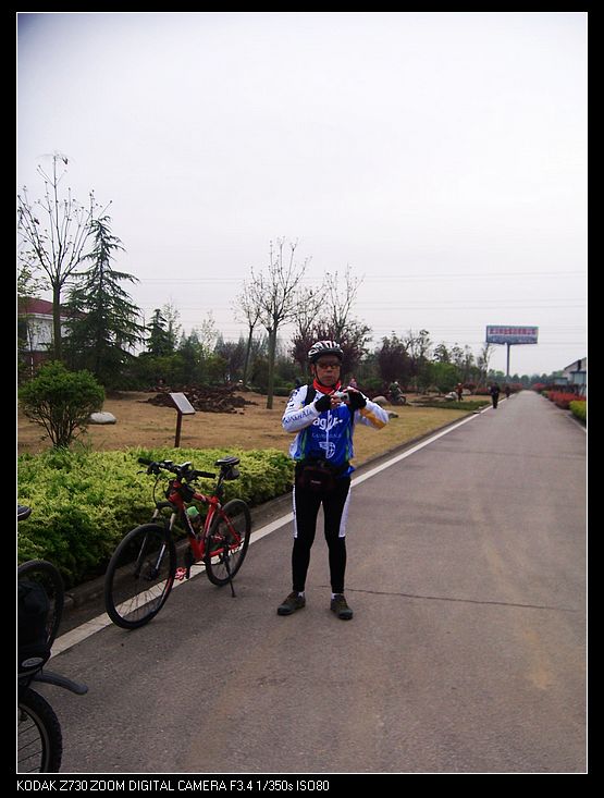Ƭ 008.jpg