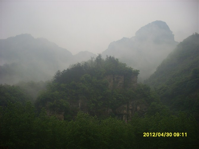 52_183033_24de6d5de7dbee0.jpg