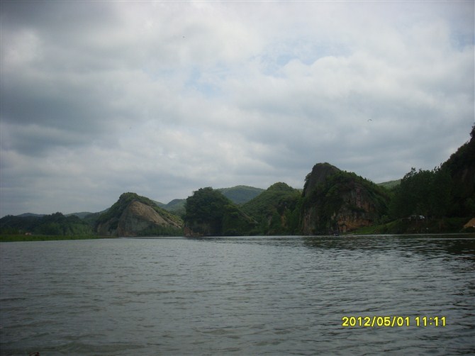 52_183033_6dd4f55df4ea8cd.jpg