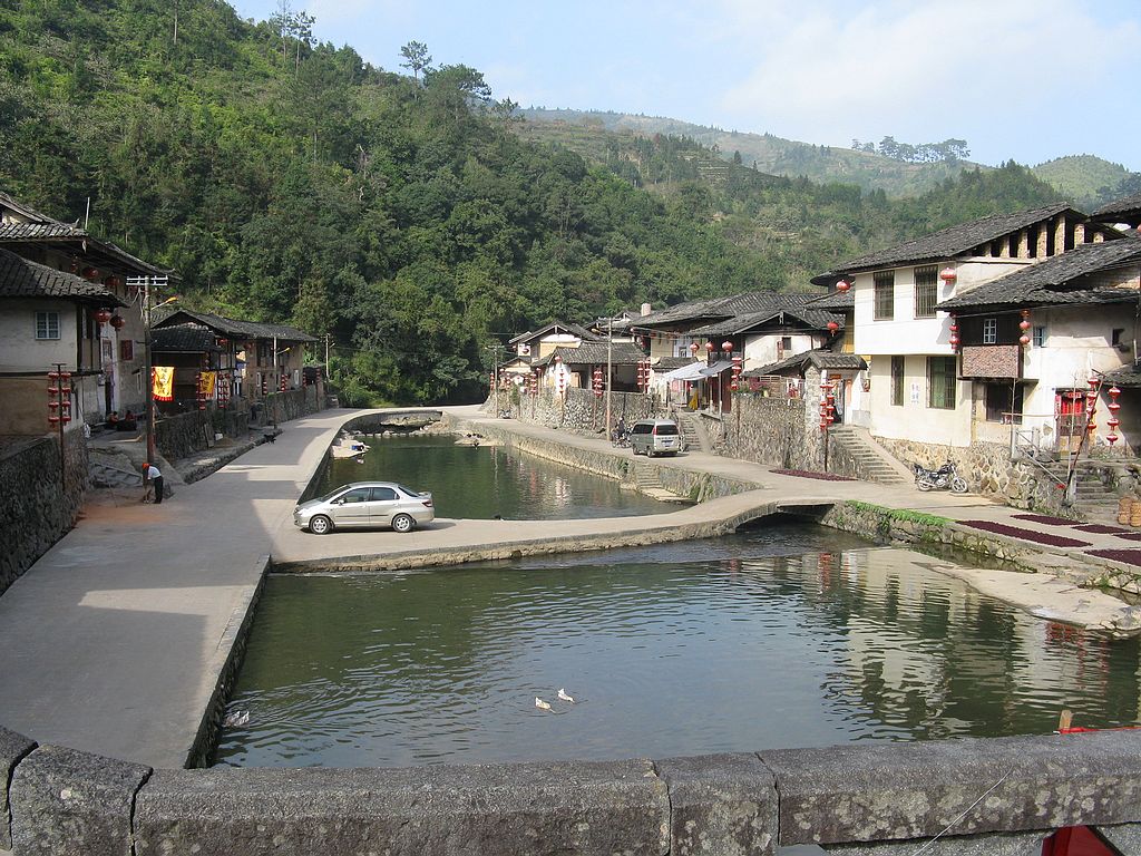 Ƭ 083.jpg