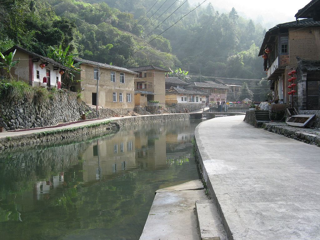 Ƭ 082.jpg